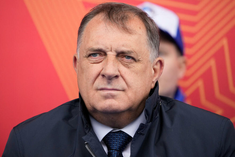 Dodik: Zelenski od Bošnjaka u BiH pokušao da kupi oružje vrijedno 400 miliona dolara