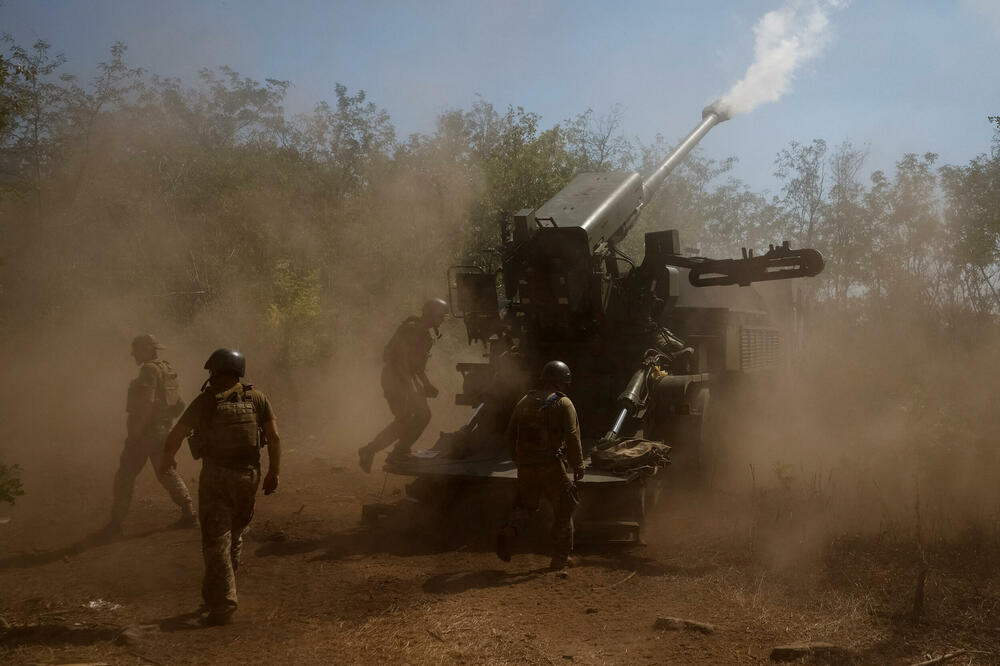 Dok Ukrajina i Zapad traže mirovne pregovore, Rusija obećava ofanzivu na jesen