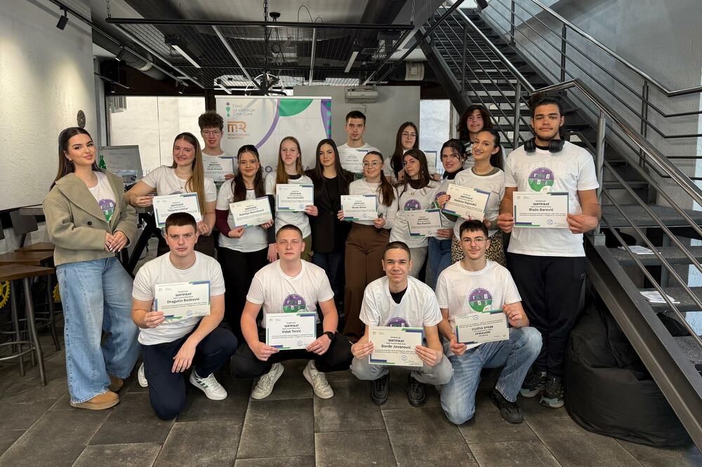 Drakulić: Kroz Robo-viziju želimo da podstaknemo mlade da razmišljaju inovativno, da razvijaju svoje ideje...