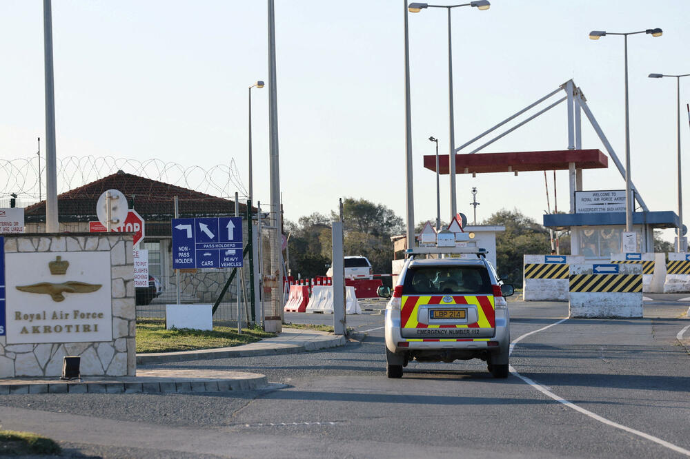 Dron pogodio britansku bazu na Kipru, nema žrtava