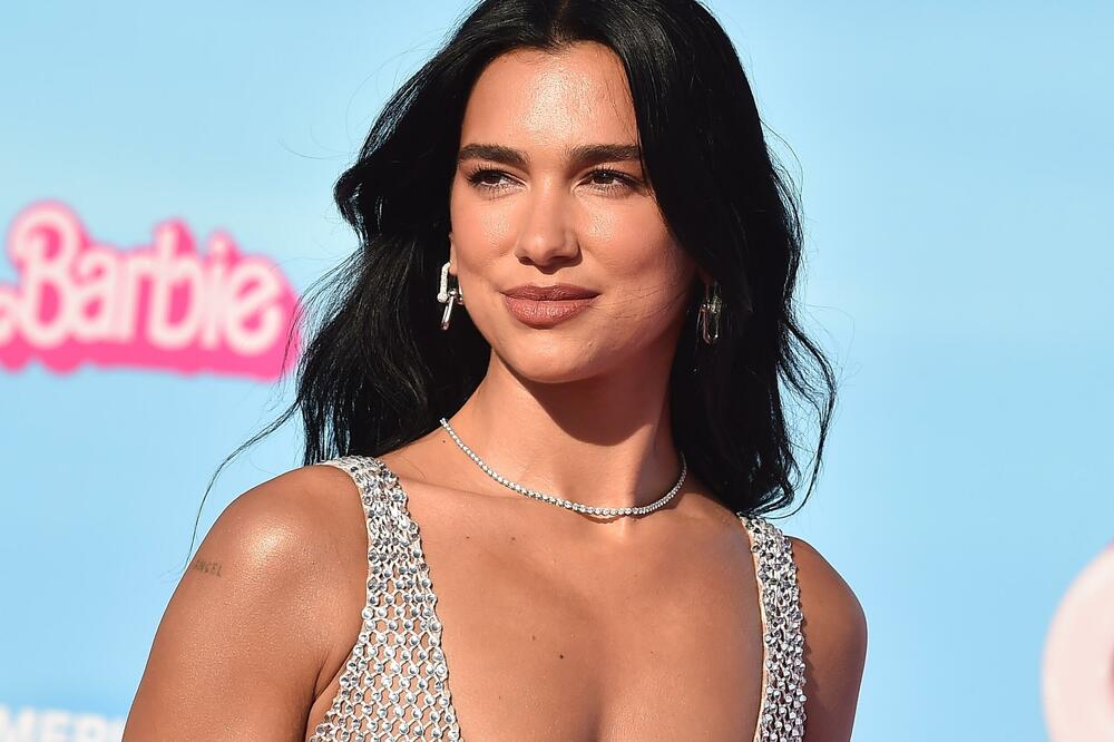Dua Lipa pokrenula tužbu protiv Samsunga