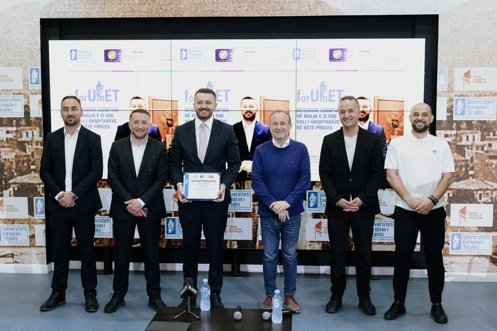 Dukaj na UET forumu u Tirani: Od studenta do lidera u reformi javne uprave