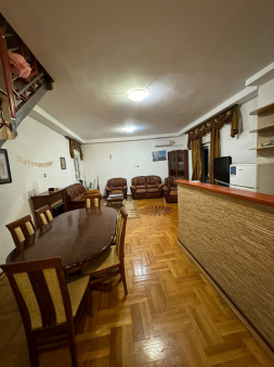 Dupleks dvosoban stan u naselju Lazi,Budva (na duzi period)