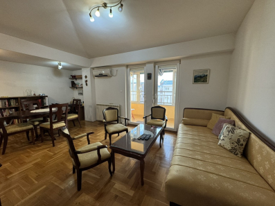 Dvosoban stan, 74m2, Blok 9, Podgorica