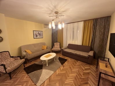 Dvosoban stan 75m2, kod hotela Nikic, Podgorica, Izdavanje