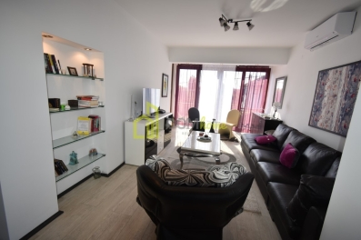 Dvosoban stan 80m2, Masline