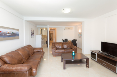 Dvosoban stan 97m2, Rafailovici, Budva, Prodaja