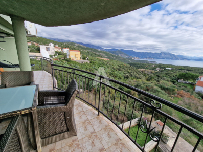 Dvosoban stan sa pogledom na more,Krimovica (NA DUZI PERIOD)