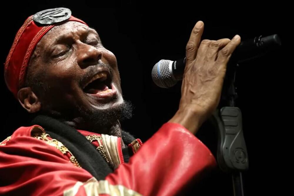 Džimi Klif, jamajčanski rege muzičar, glumac i kulturna ikona, preminuo u 81. godini
