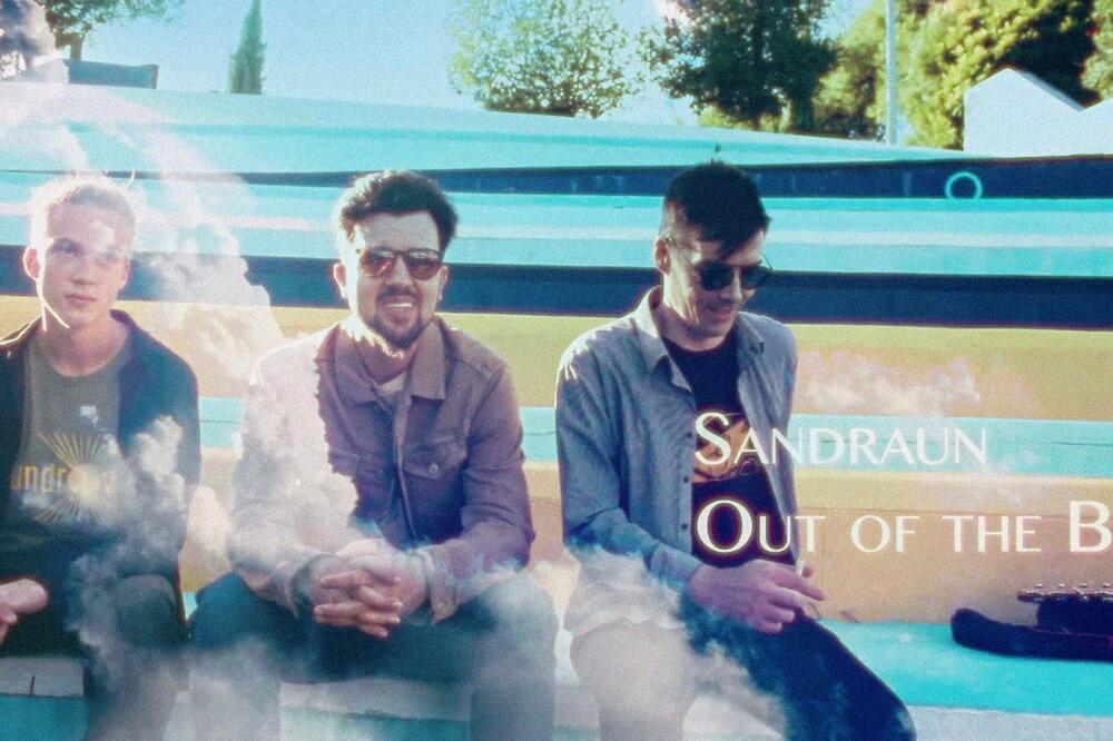 Ekranizovali &bdquo;Silhouette in the Dark&rdquo;