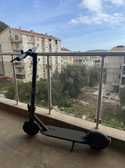 Elektricni trotinet Xaomi