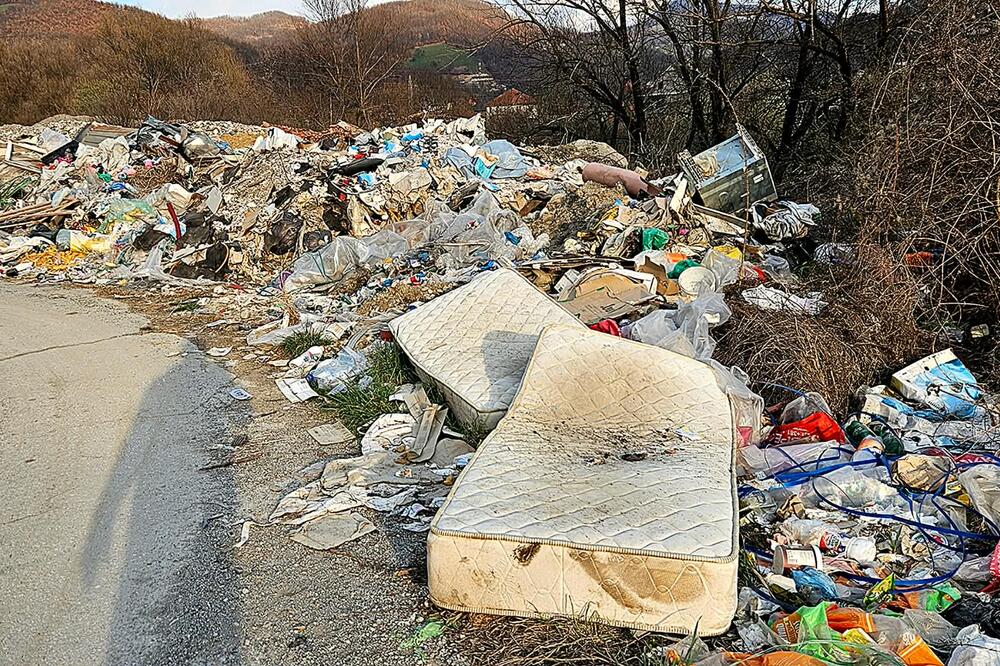 Euromost: Dok Ćulafić šeta, Berane i Bijelo Polje zatprani smećem, podnijeli smo prijavu protiv kompanije "Unipred"