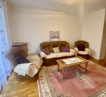 Garsonjera, ulica Crnogorskih Serdara