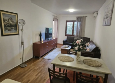 Gorica C, opremljen dvosoban stan, 70m2