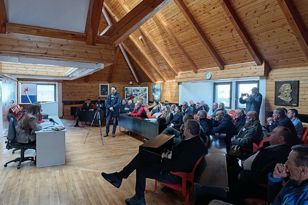 Građani Žabljaka traže niže cijene legalizacije i povratak četvrte zone, najavljena i inicijativa Ustavnom sudu