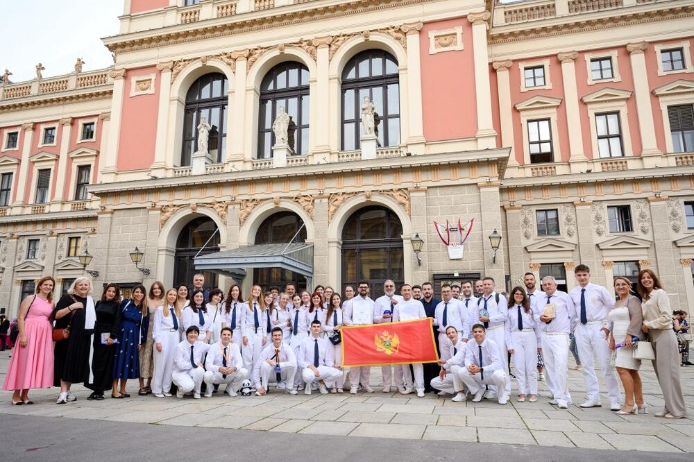 Gradska muzika Kotor 1842 osvojila zlatnu nagradu na prestižnom festivalu orkestara u Beču