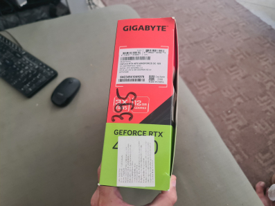 Graficka kartica GeForce rtx 4070 12gb ddr6x