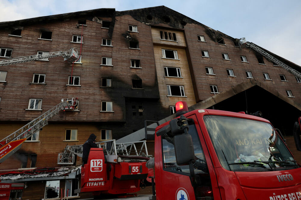 Greška u kuhinji izazvala požar u turskom hotelu "Grand Kartal"