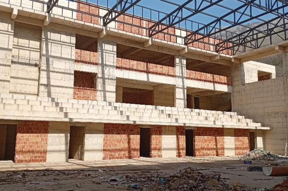 Hala u Mrkojevićima za pola godine: Projekat vrijedan više od milion eura kasni preko dvije godine