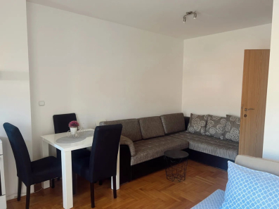 Herceg Novi,Igalo-Studio apartman 27m2 (na duzi period)