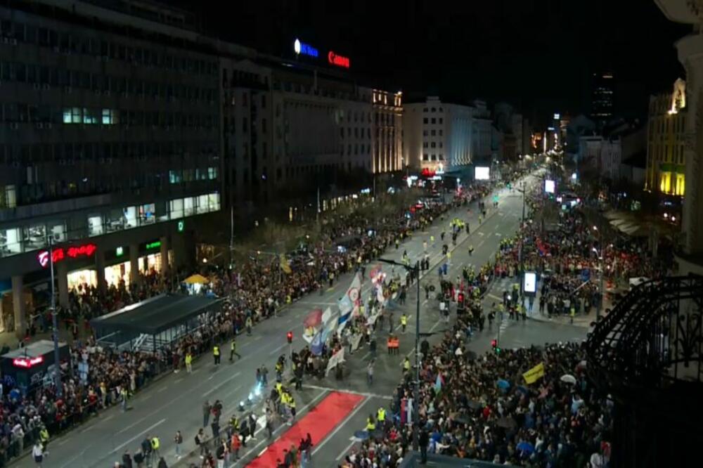 Hiljade građana dočekuju studente pred veliki protest u Beogradu