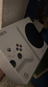 HITNO!!! KAO NOV 11/10 XBOX SERIES S FULL PAK