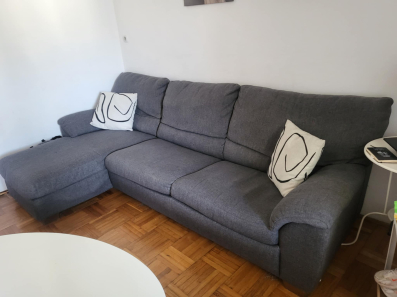 HITNO na prodaju Natuzzi garnitura i klub sto