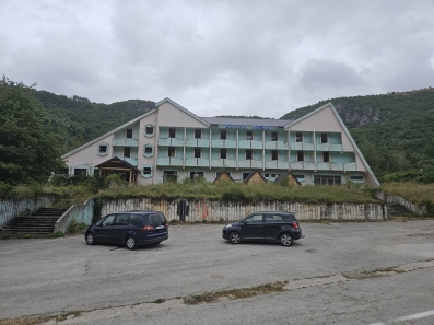 Hotel 2000m2, Zabljak, Prodaja