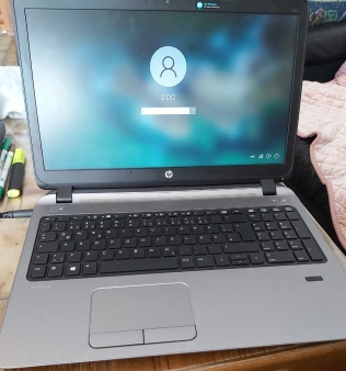 HP ProBook SSD 250gb, Ram 8gb, AMD 2 x 2.2 Ghz
