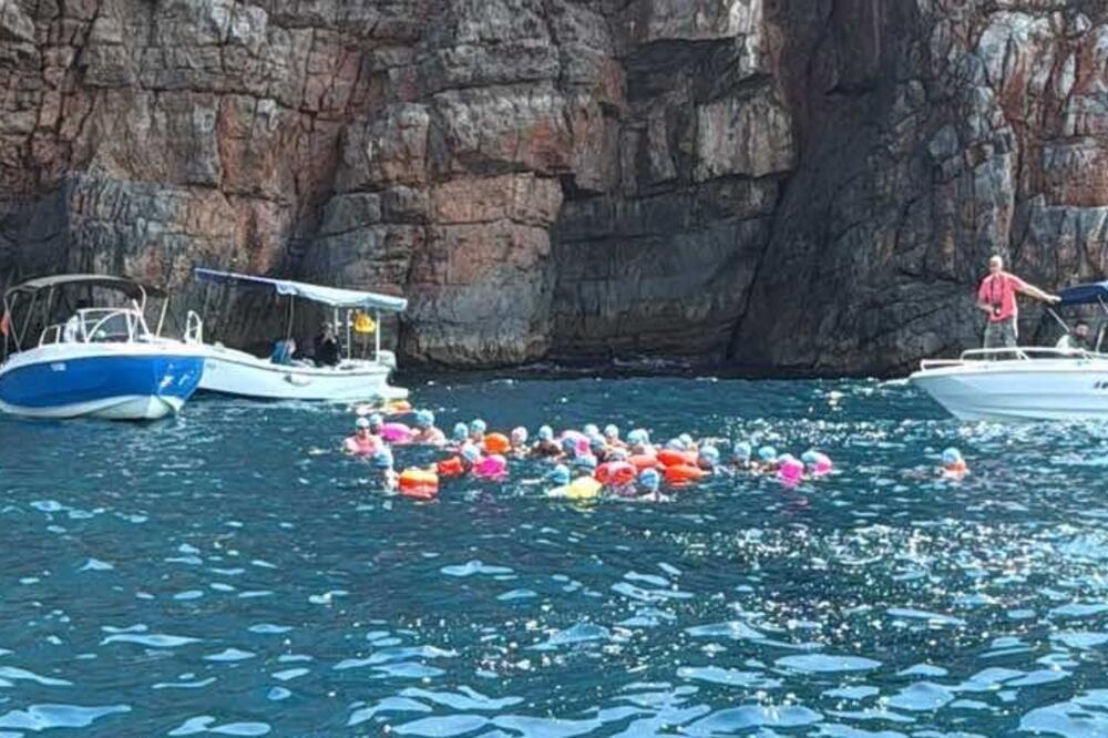 Humanitarno plivački maraton u ŽBudvi 9. avgusta