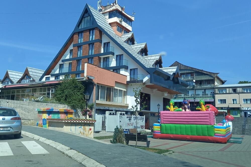 I dalje bez semafora zbog jednog centa: Poništen tender za regulaciju saobraćaja u Pljevljima