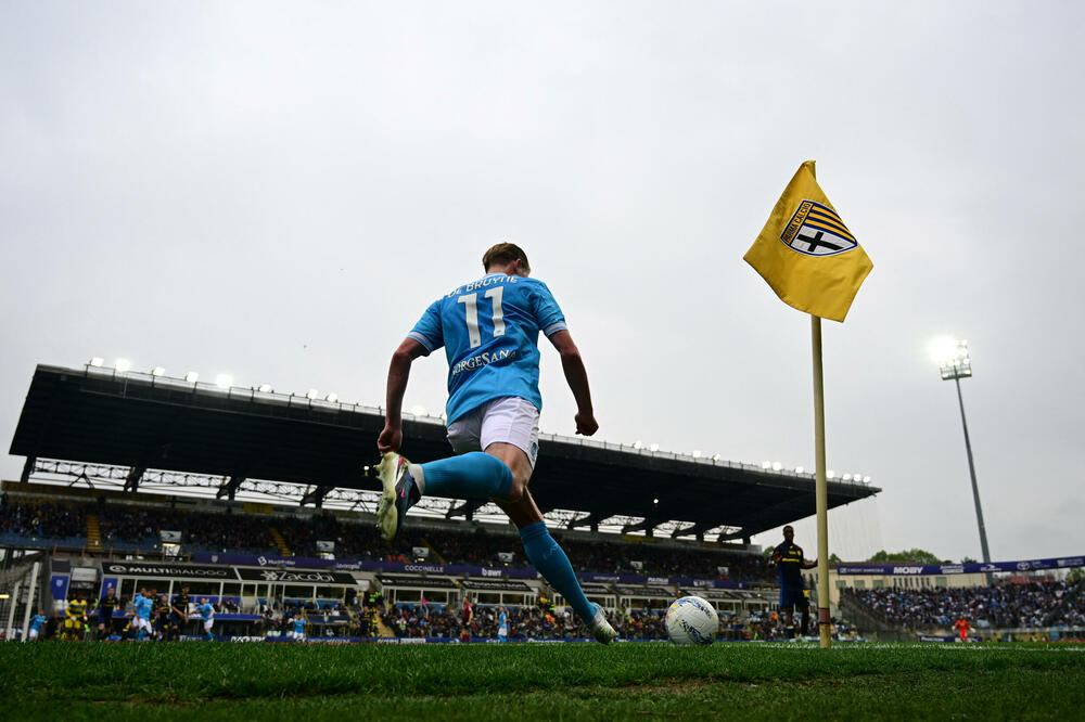 I Napoli gubi korak sa Interom