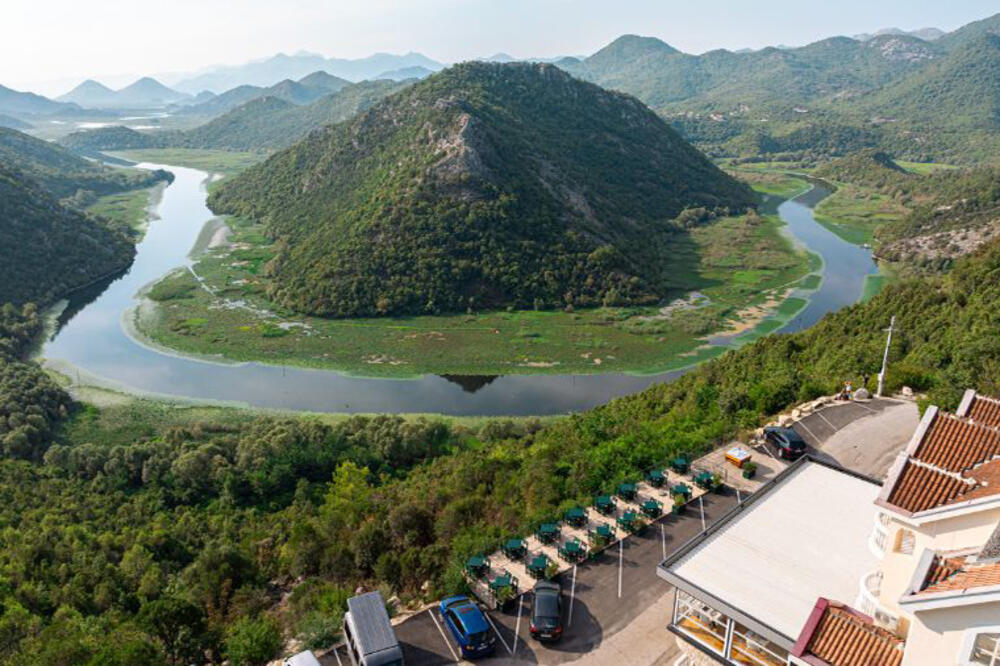 Idealno mjesto za poslovni ili porodični ručak