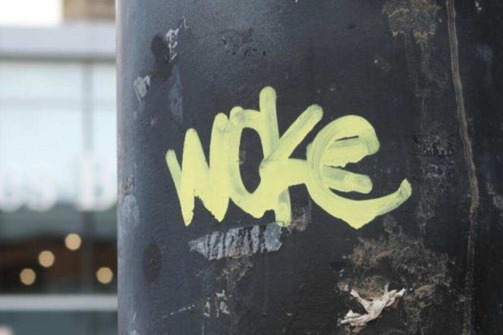 Identitetski ratovi i woke kultura