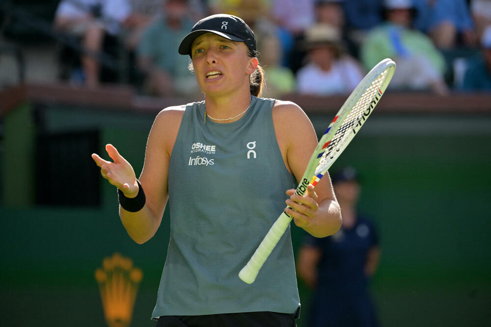 Iga nakon eliminacije u Majamiju raskinula saradnju sa trenerom