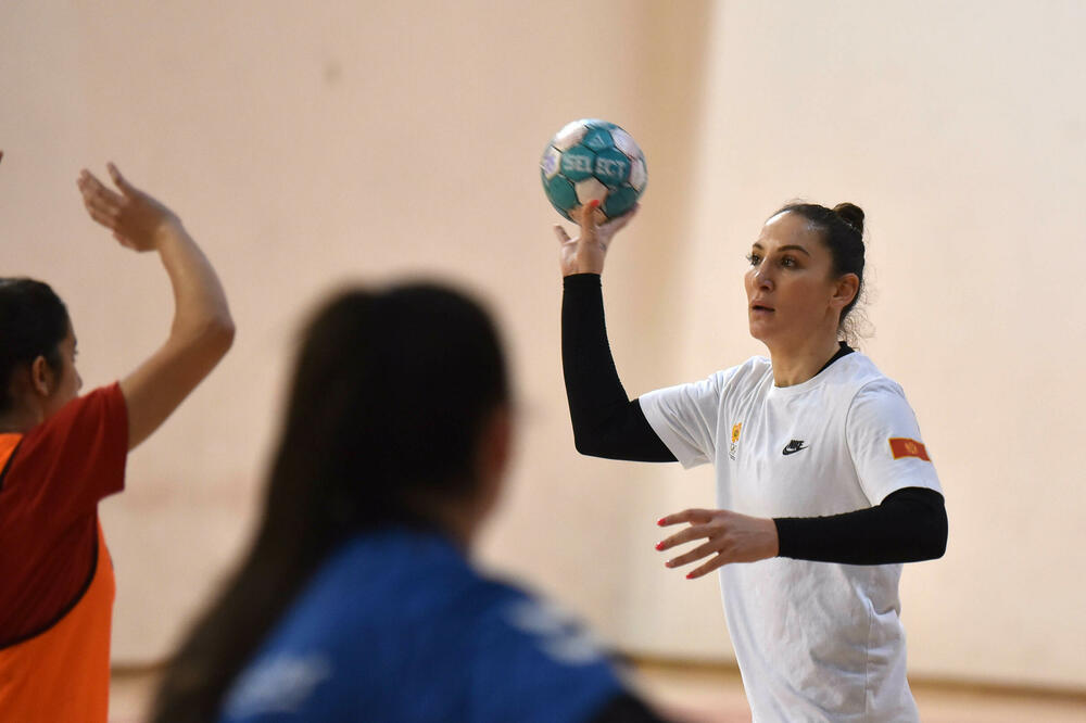 Ili dijete ili karijera: Slučaj Milene Raičević otvara mnoga pitanja o položaju žena u sportu