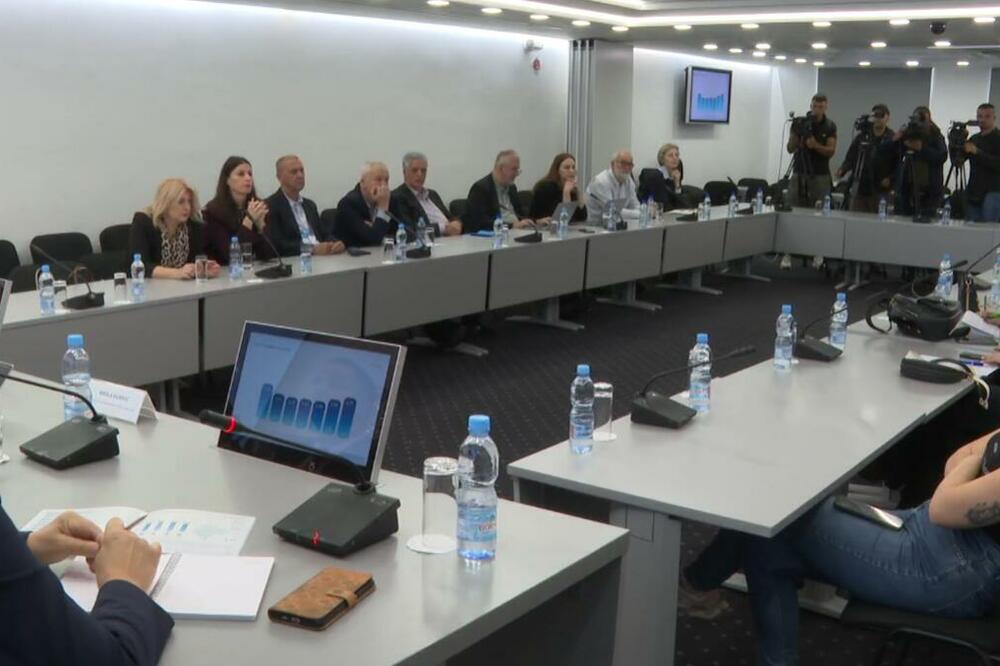 Istraživanje Privredne komore: Poslovni ambijent stagnira