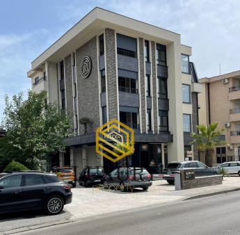 Izadavanje,jednosoban stan,Pg-City Kvart