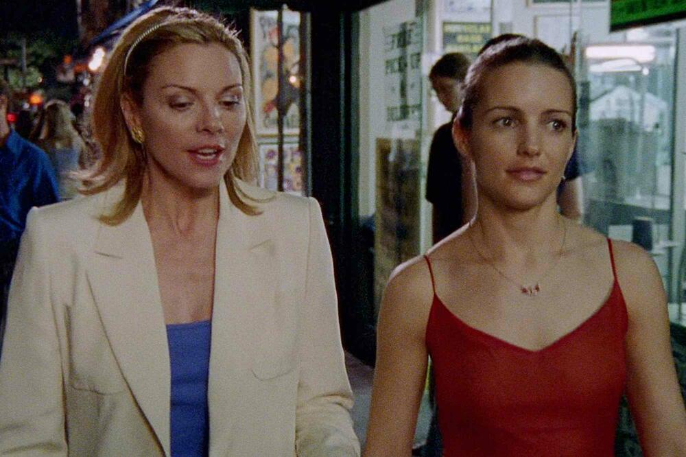 Izbrisana romansa Šarlot i Emersona