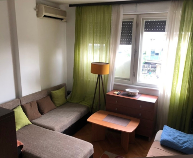 Izdaje se garsonjera 20m2, Preko Morače, Podgorica