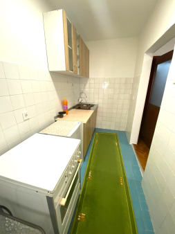 Izdaje se garsonjera 30m2, Stari Aerodrom, Podgorica