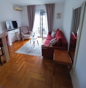 Izdaje se jednosoban 40m2, Zabjelo | ID: P 297