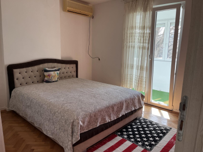 Izdaje se jednosoban stan 45m2 - Drač