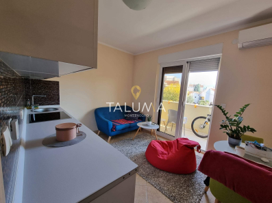 Izdaje se namješten jednosoban stan 35m2, Momišići | ID: ML 1038