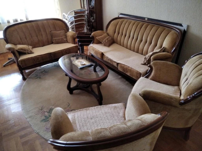 Izdajem jednosoban kompletno namjesten stan 70 m2, kraj Dalmatinske, Tolosi