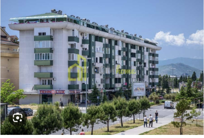 Izdajem jednosoban stan u zgradi Celebic na Starom aerodromu