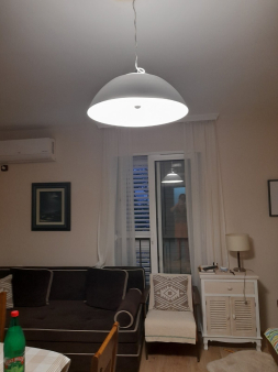 Izdajem lijepo opremljenu garsonjeru