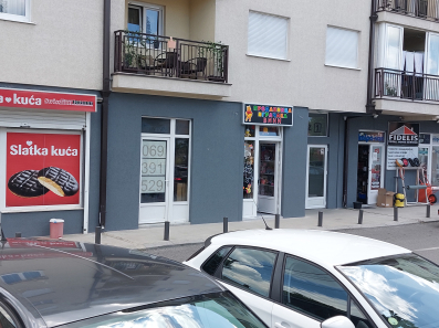 Izdajem poslovni prostor povrsine 20m2