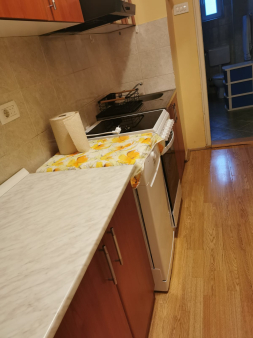 Izdajem studentima jednosoban stan u Niksicu