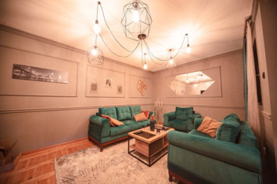 Izdajemo: dvosoban namješten stan 59m2, Stari Aerodrom kod OšPavle Rovinski